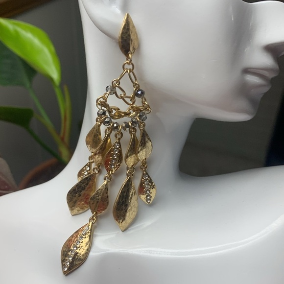 Costume Gold Tone and Rhinestone Chandelier Large Dangle Pierced Earrings EUC - Picture 2 of 8
